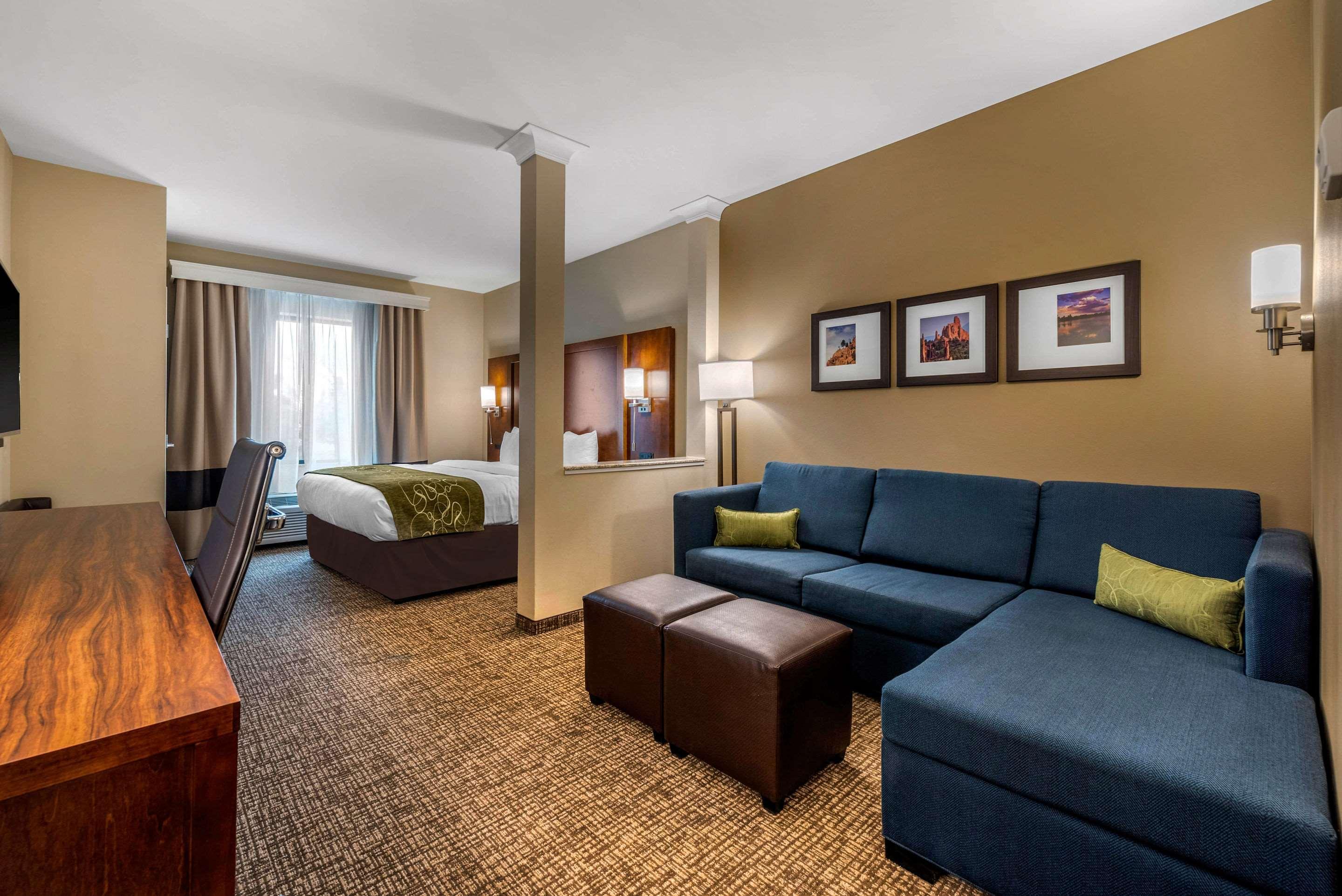 Comfort Suites Denver Near Anschutz Medical Campus Aurora Esterno foto