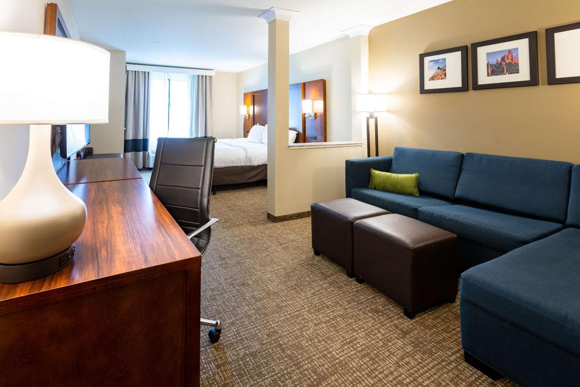 Comfort Suites Denver Near Anschutz Medical Campus Aurora Esterno foto