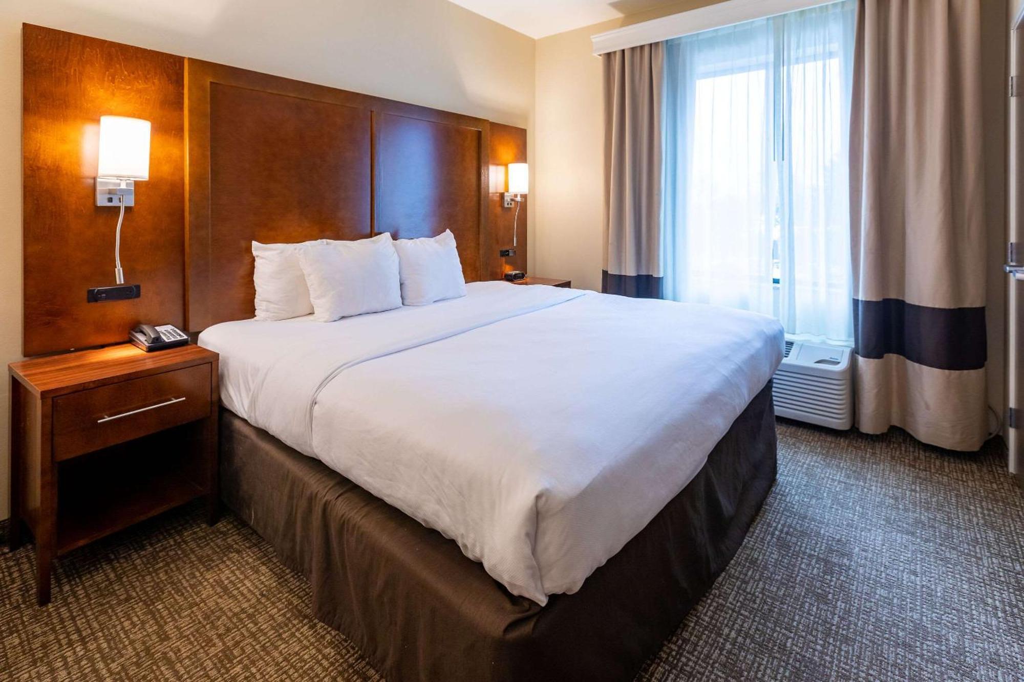 Comfort Suites Denver Near Anschutz Medical Campus Aurora Esterno foto