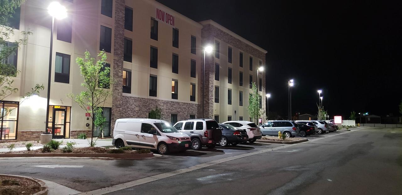 Comfort Suites Denver Near Anschutz Medical Campus Aurora Esterno foto