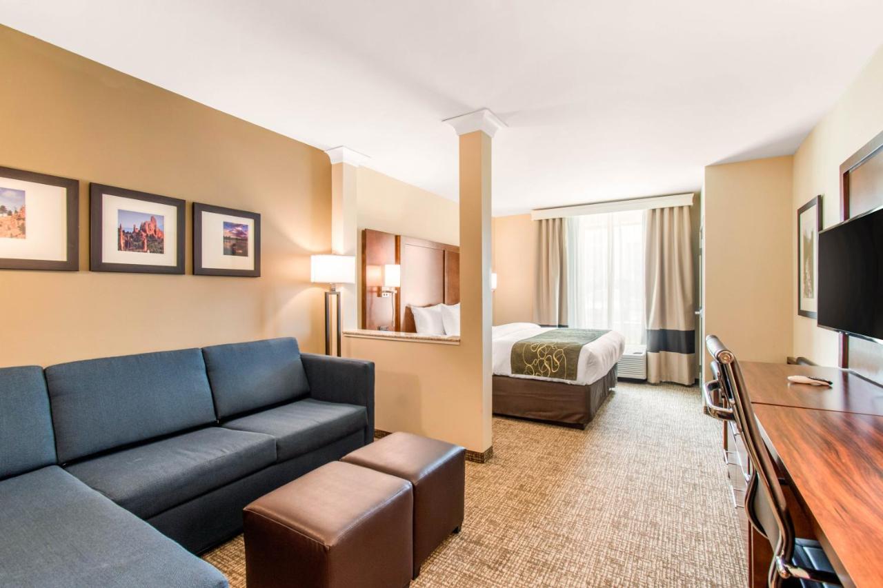 Comfort Suites Denver Near Anschutz Medical Campus Aurora Esterno foto